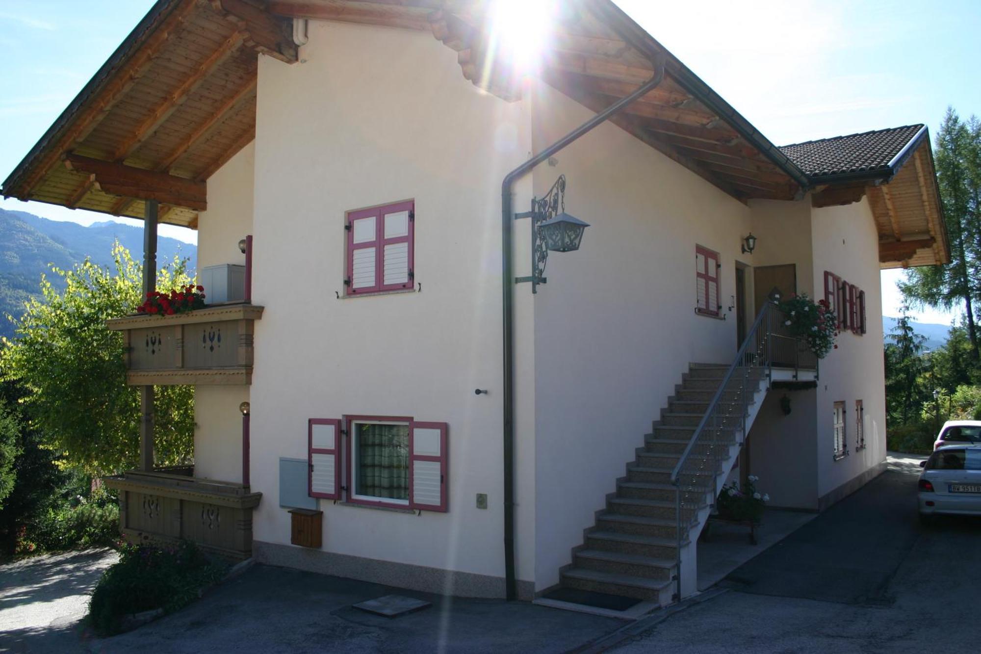 Villa Mirabell Cavalese Esterno foto