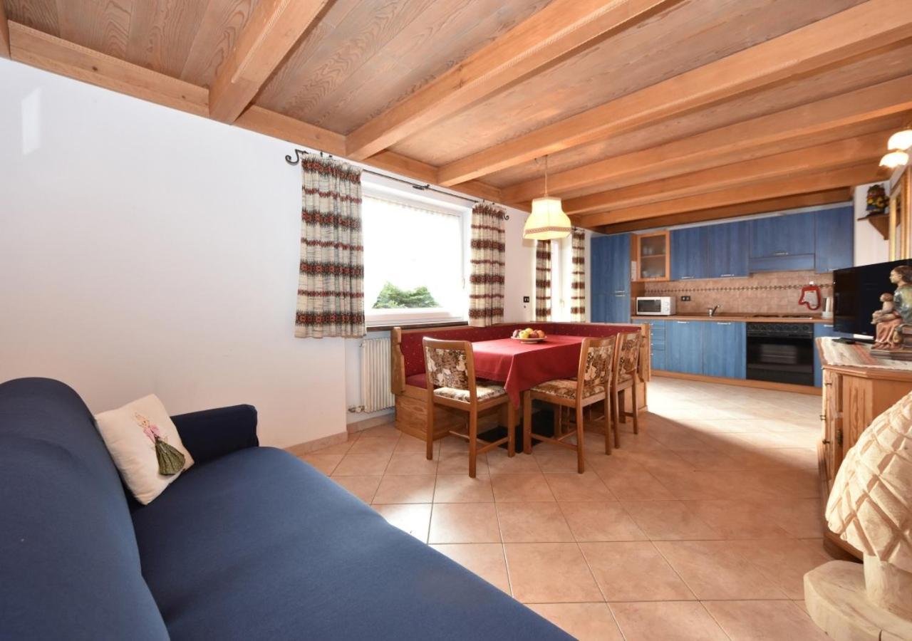 Villa Mirabell Cavalese Esterno foto