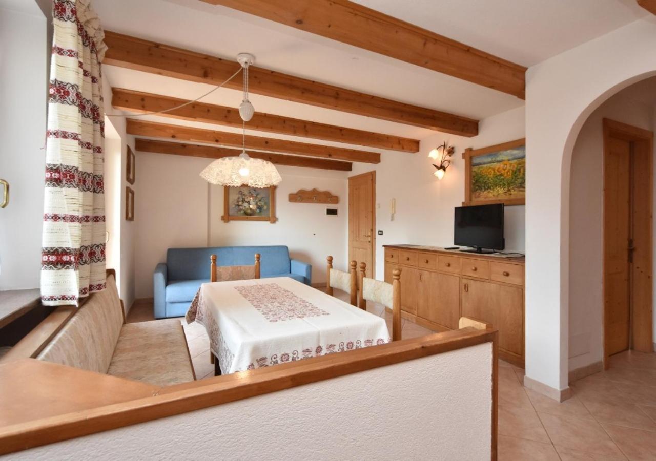 Villa Mirabell Cavalese Esterno foto